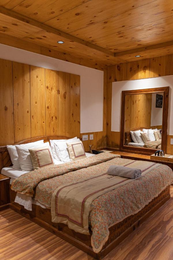 The Conifer Hotel Manali  Luaran gambar