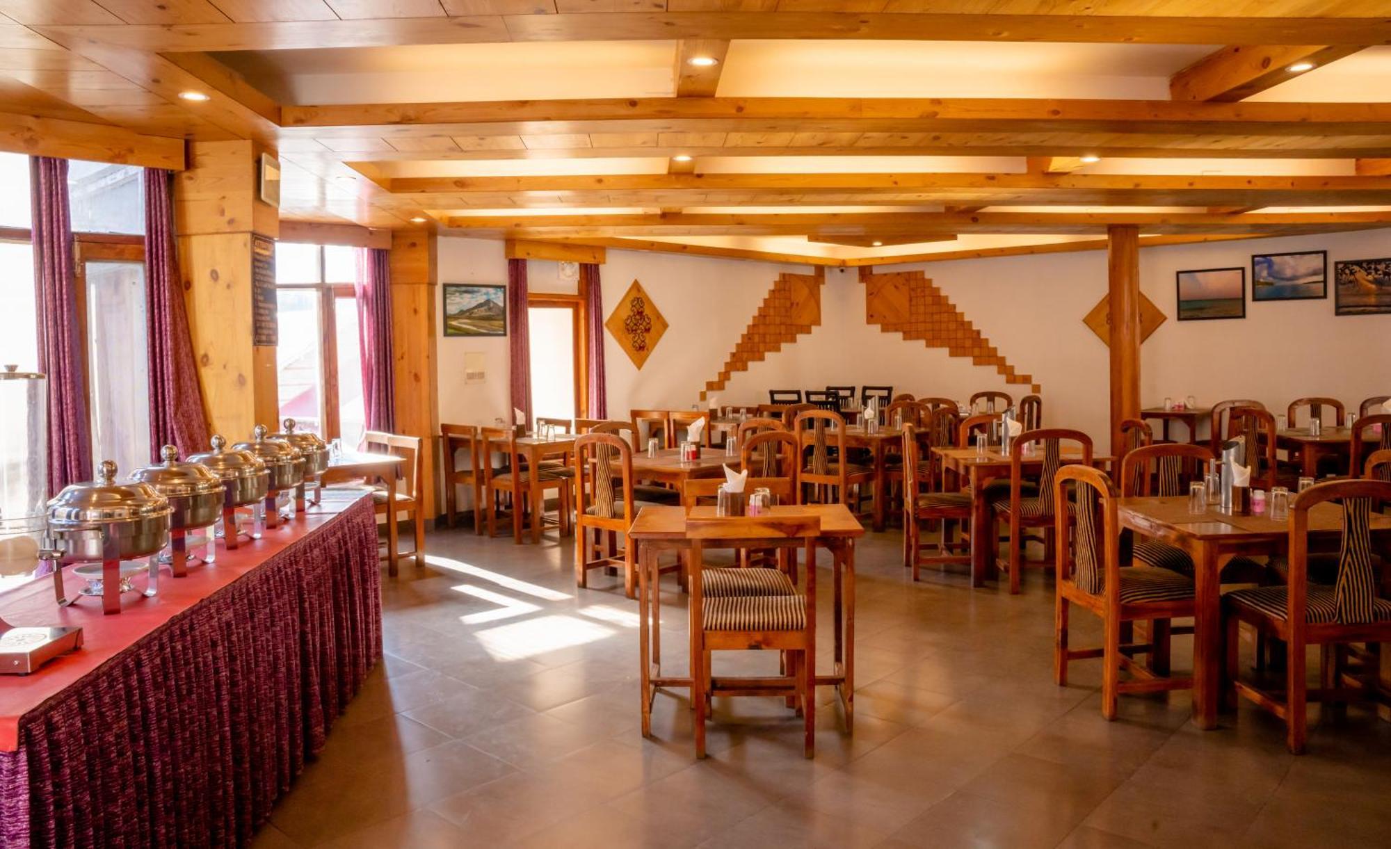The Conifer Hotel Manali  Luaran gambar