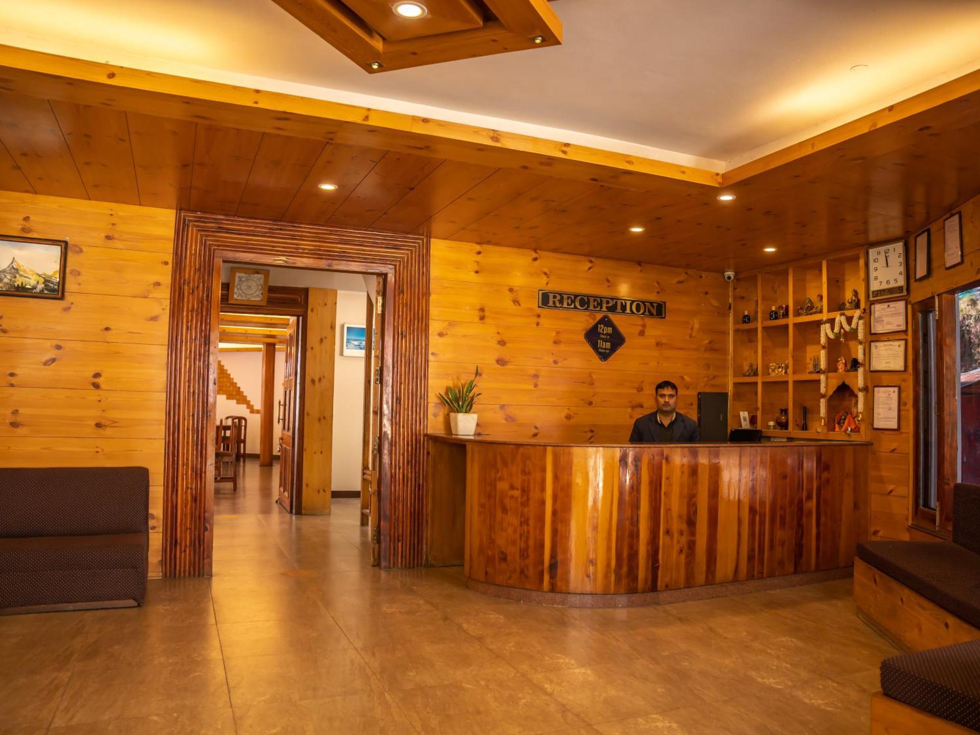 The Conifer Hotel Manali  Luaran gambar