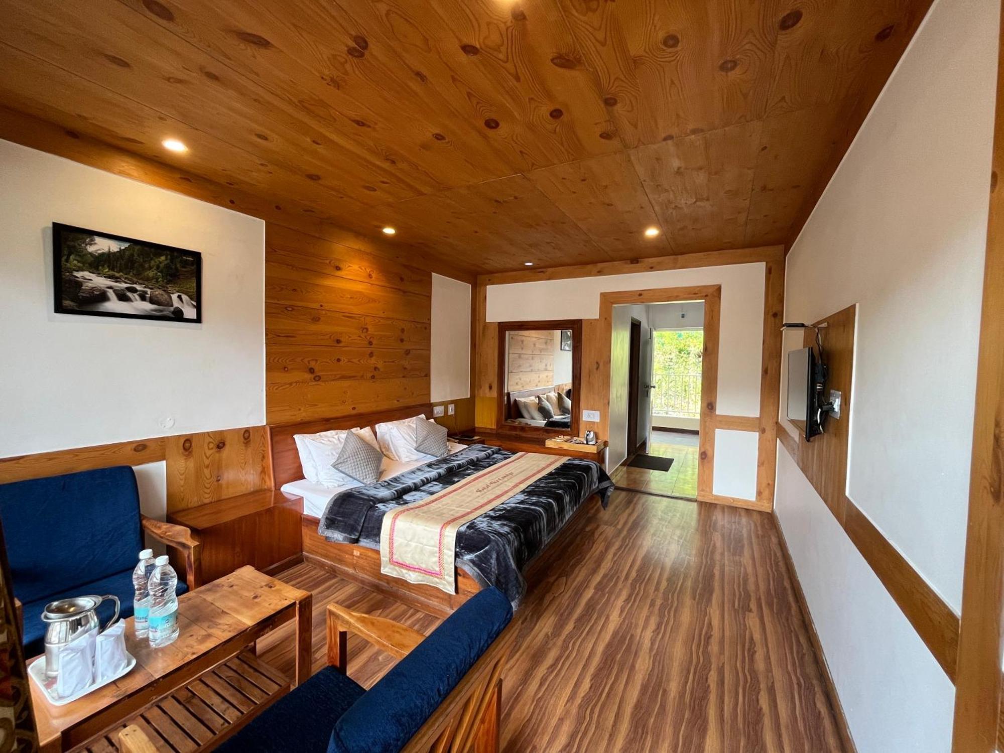 The Conifer Hotel Manali  Luaran gambar